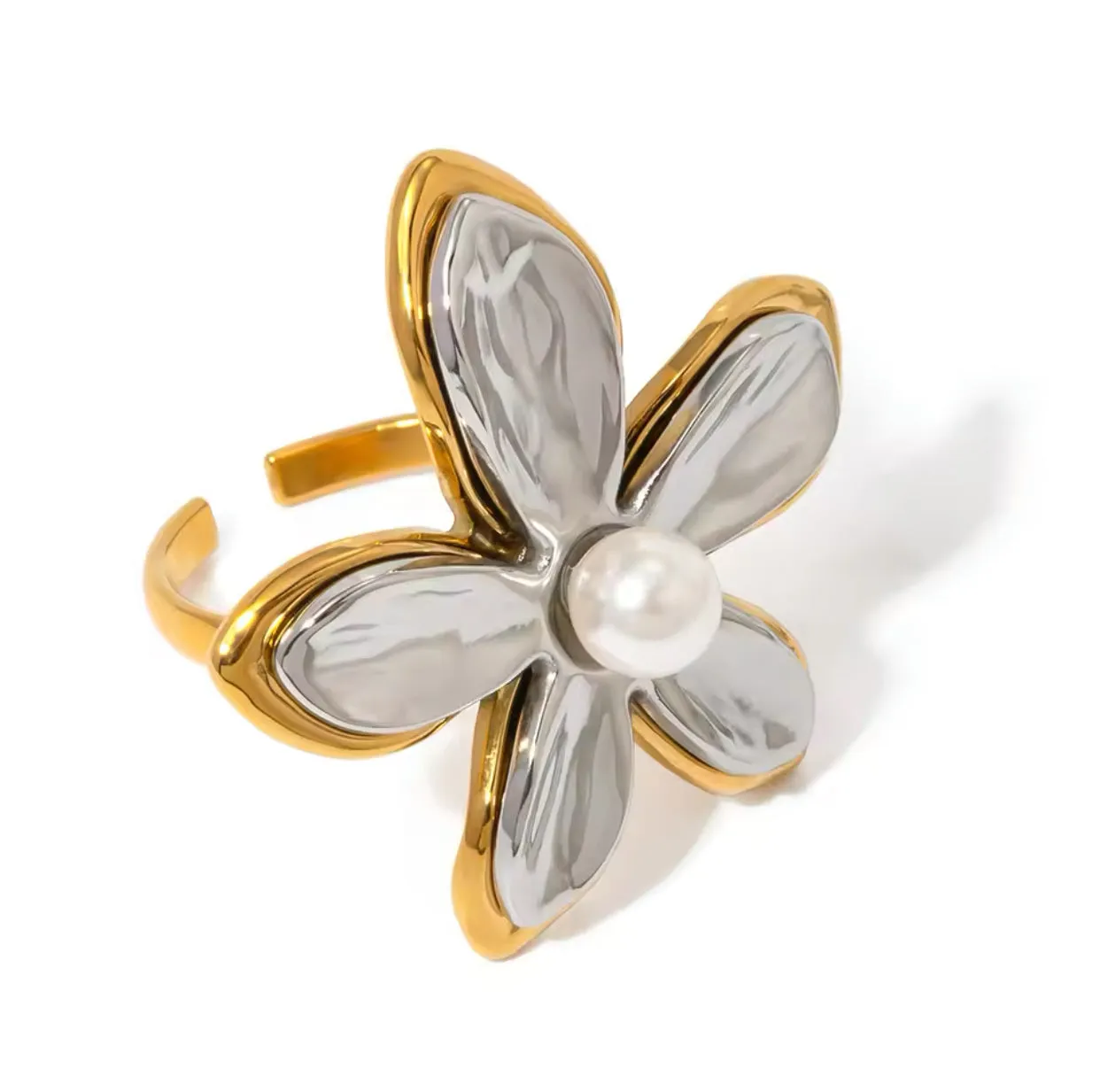 2-Tone Flower Pearl 18k Gold Ring is