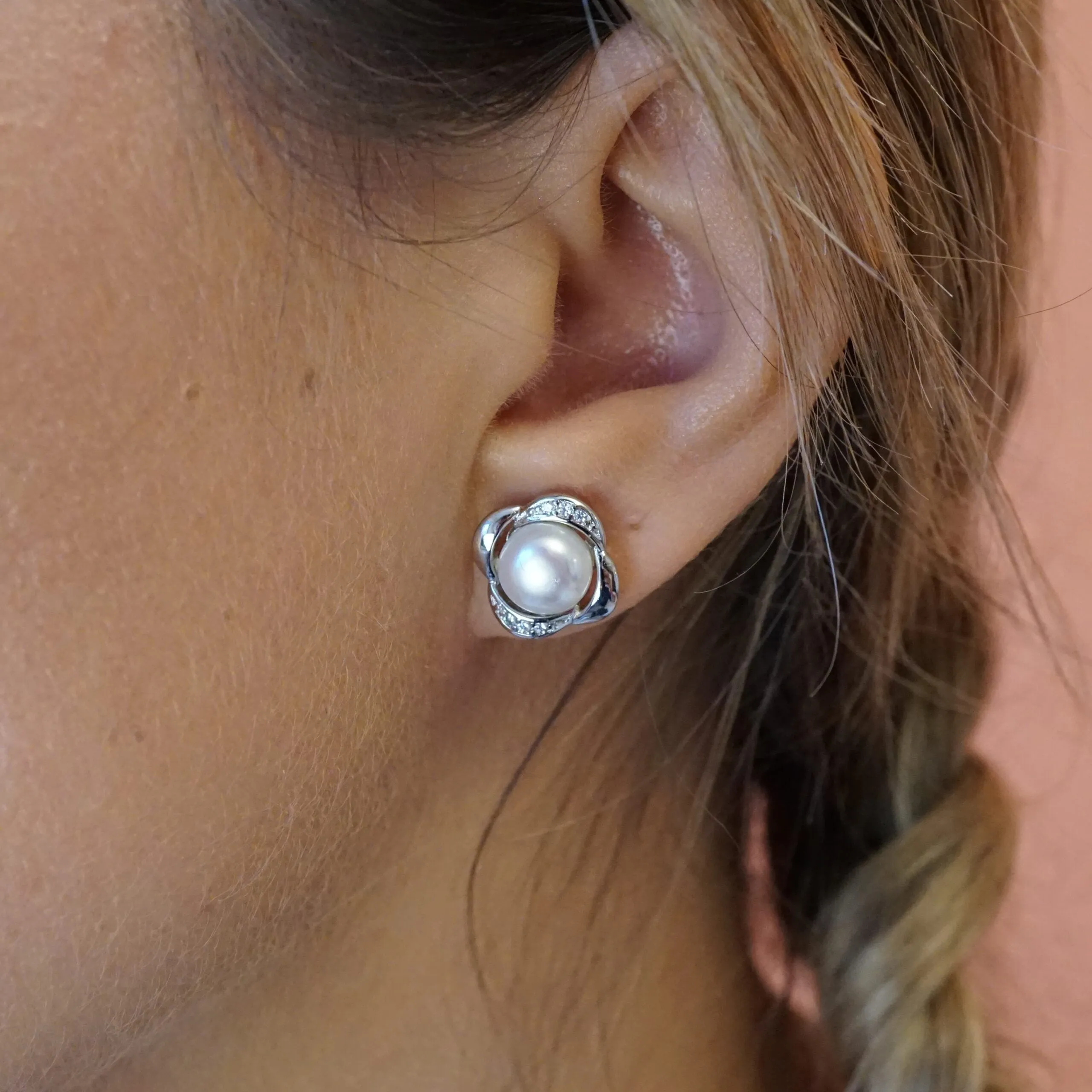 Avery X - White Pearl Round Silver Stud Earrings