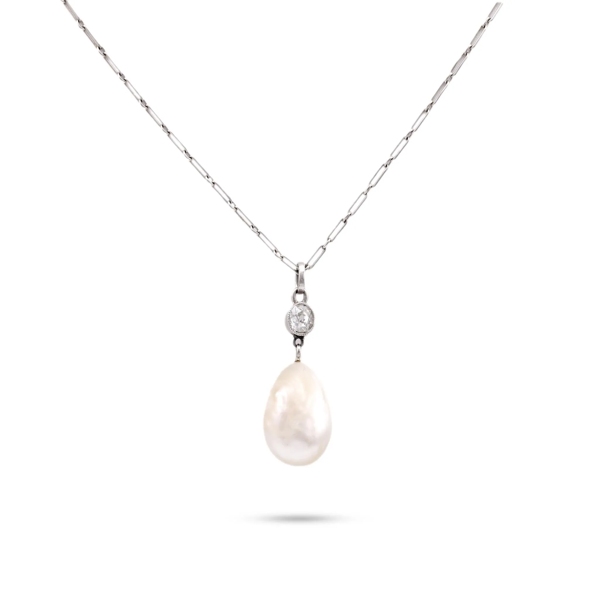 Belle Epoque French Natural Pearl Diamond Platinum and 18K White Gold Necklace