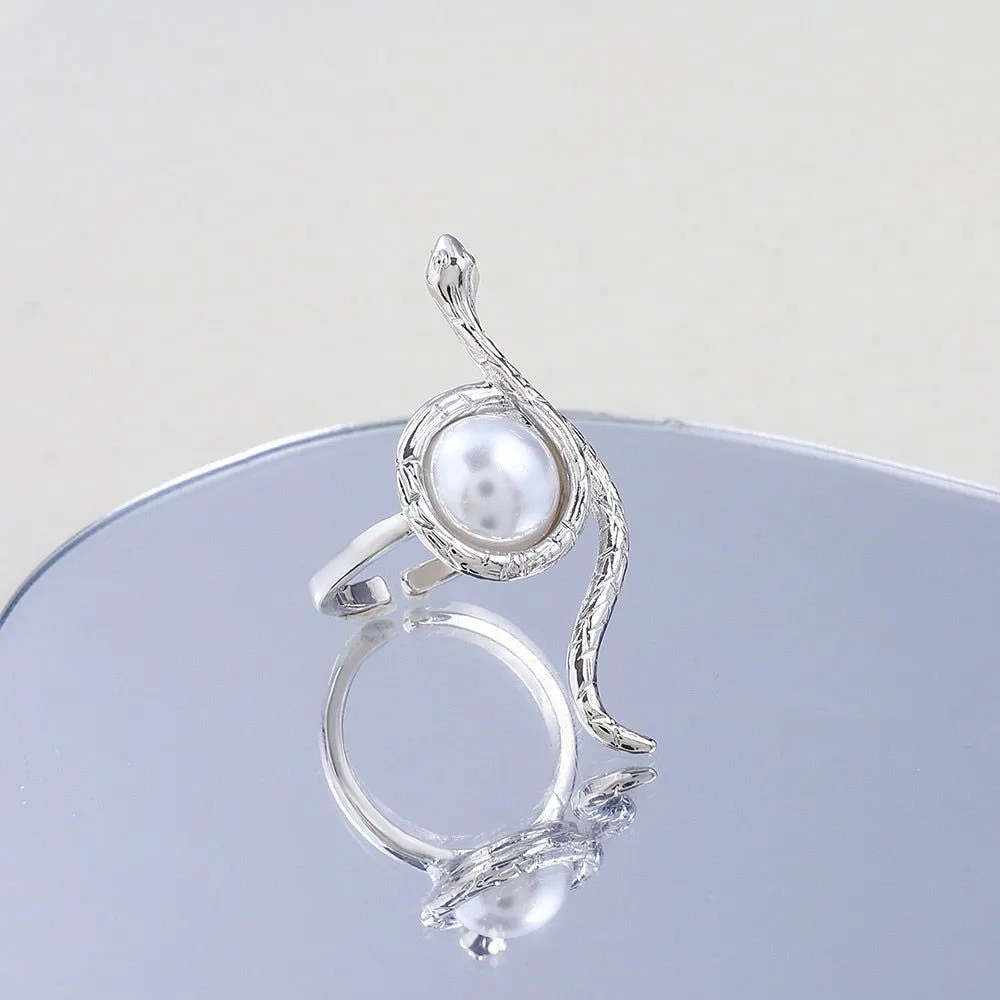 Bold Retro Gothic Winding Snake Ring with Pearl