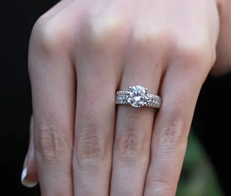 Crocus - Round Moissanite Engagement Ring