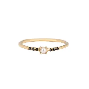 Equilibrium Pearl Ring