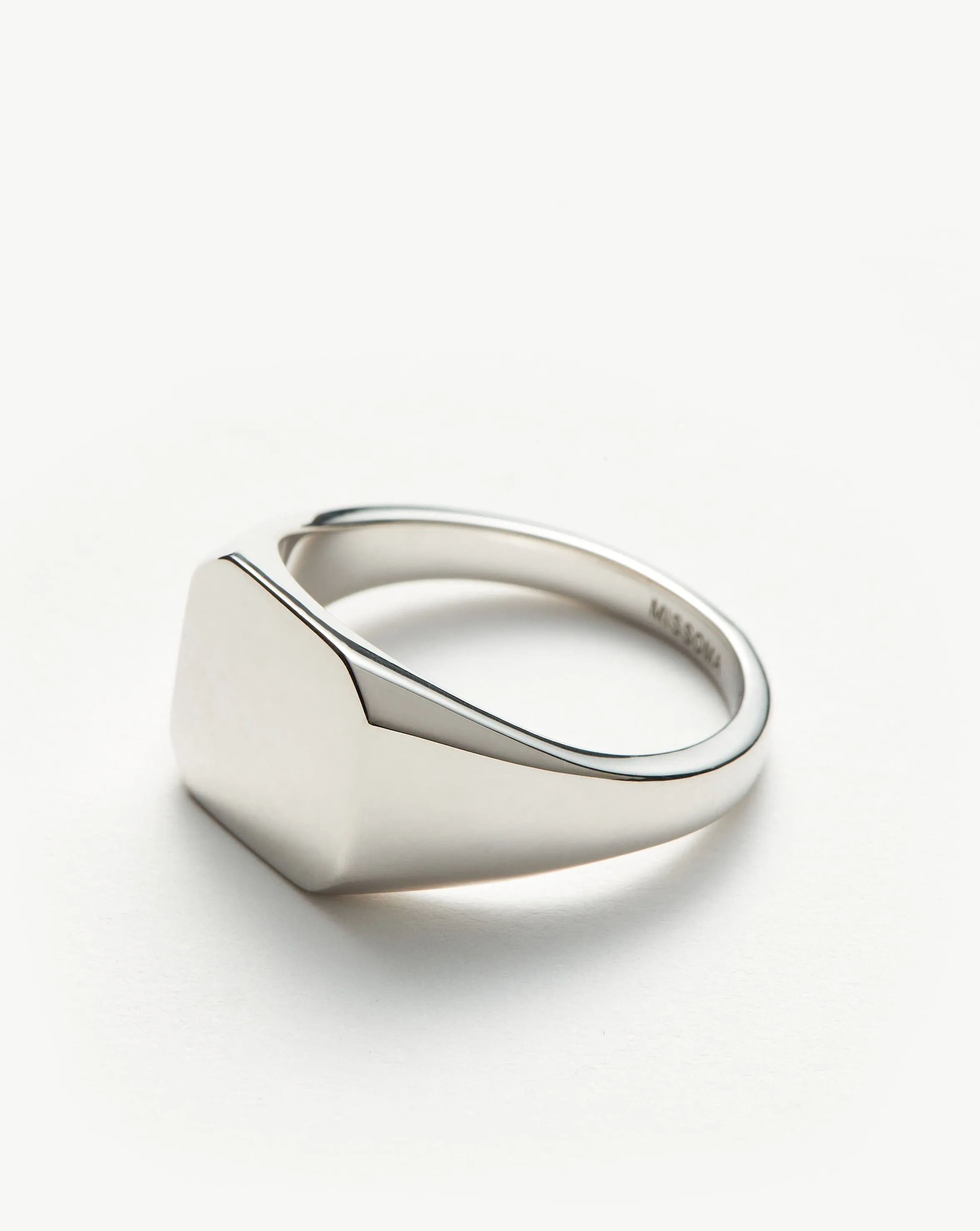 Mens Engravable Bevelled Signet Ring | Sterling Silver