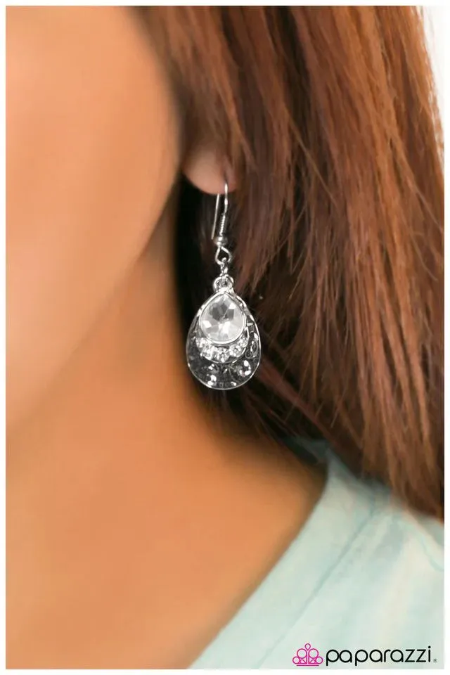 Paparazzi Earring ~ Totally Smitten - White