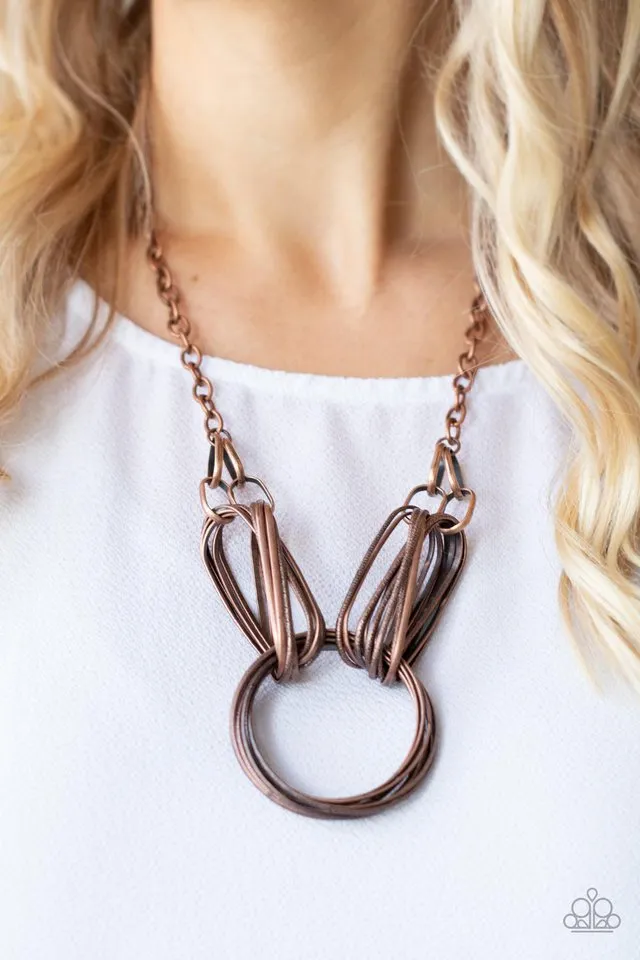 Paparazzi Necklace ~ Lip Sync Links - Copper