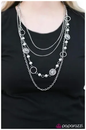 Paparazzi Necklace ~ The Glory Days  - Silver