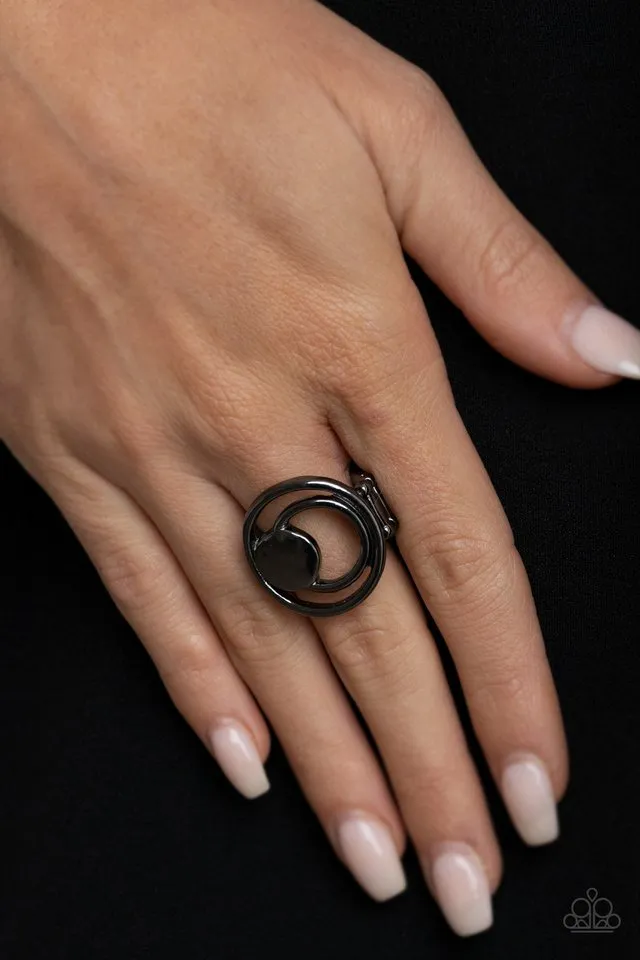 Paparazzi Ring ~ Edgy Eclipse - Black