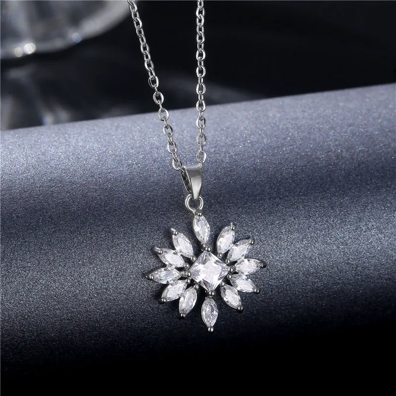 Rustic Flower Geometric Titanium Steel Diamond Inlay Necklaces