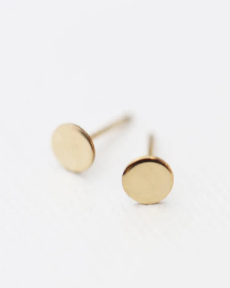 Simple Round Studs