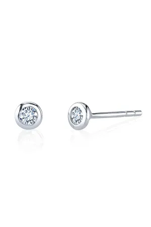 SIMPLE STUDS IN SILVER BY SLOAN