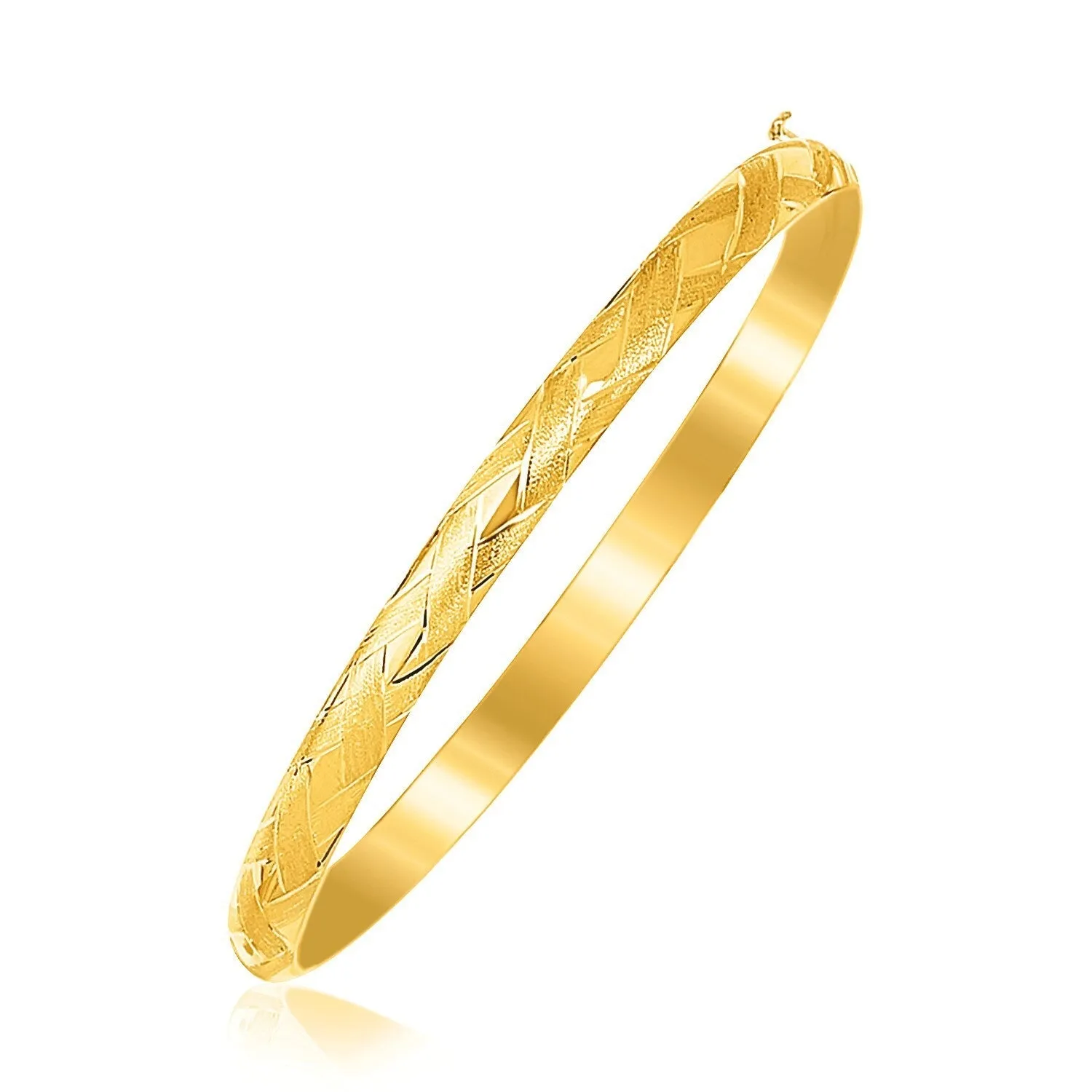 Size: 5.5'' - 14k Yellow Gold Children's Bangle with Diamond Cuts