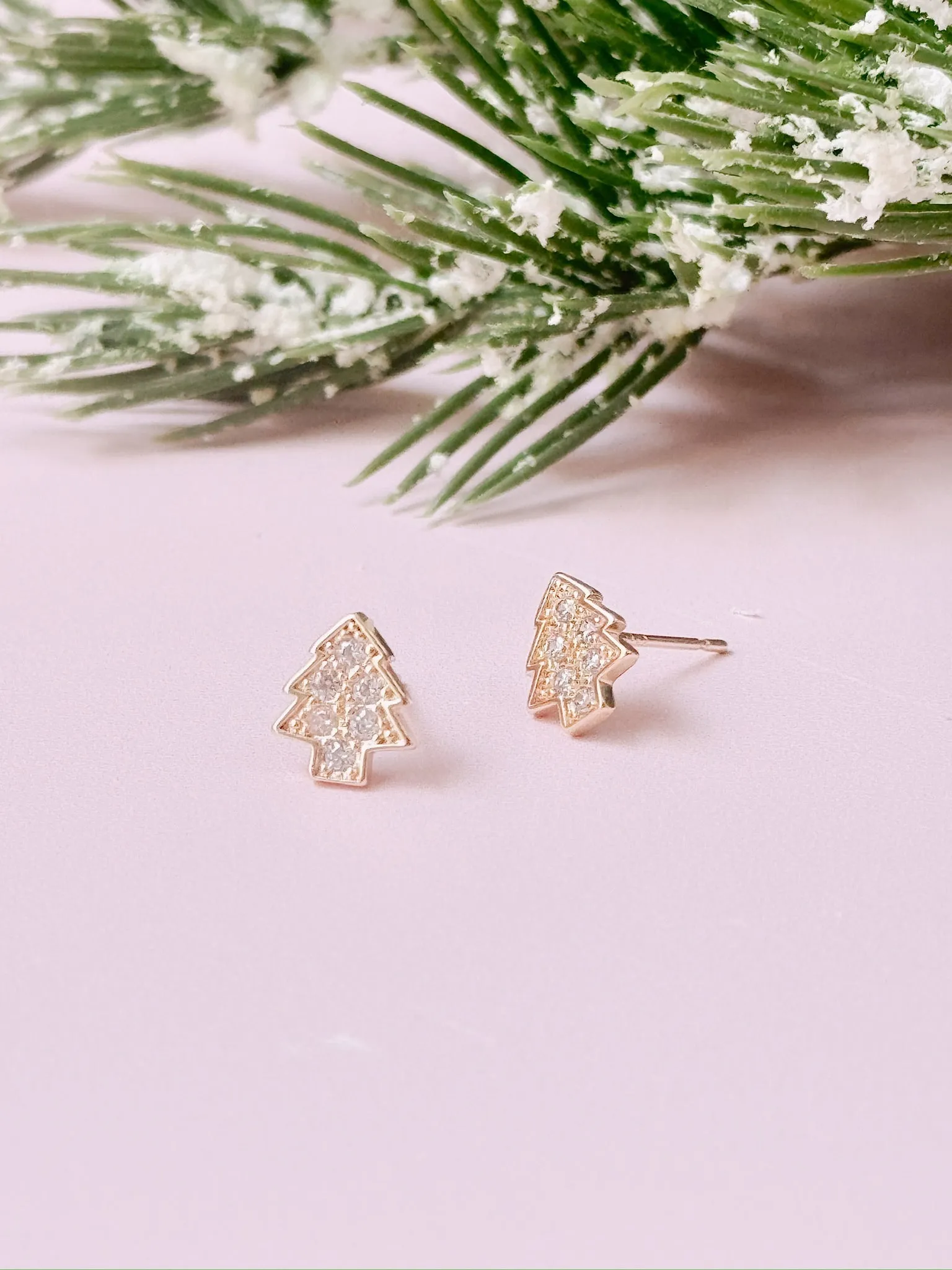 Snowcapped Tree Studs