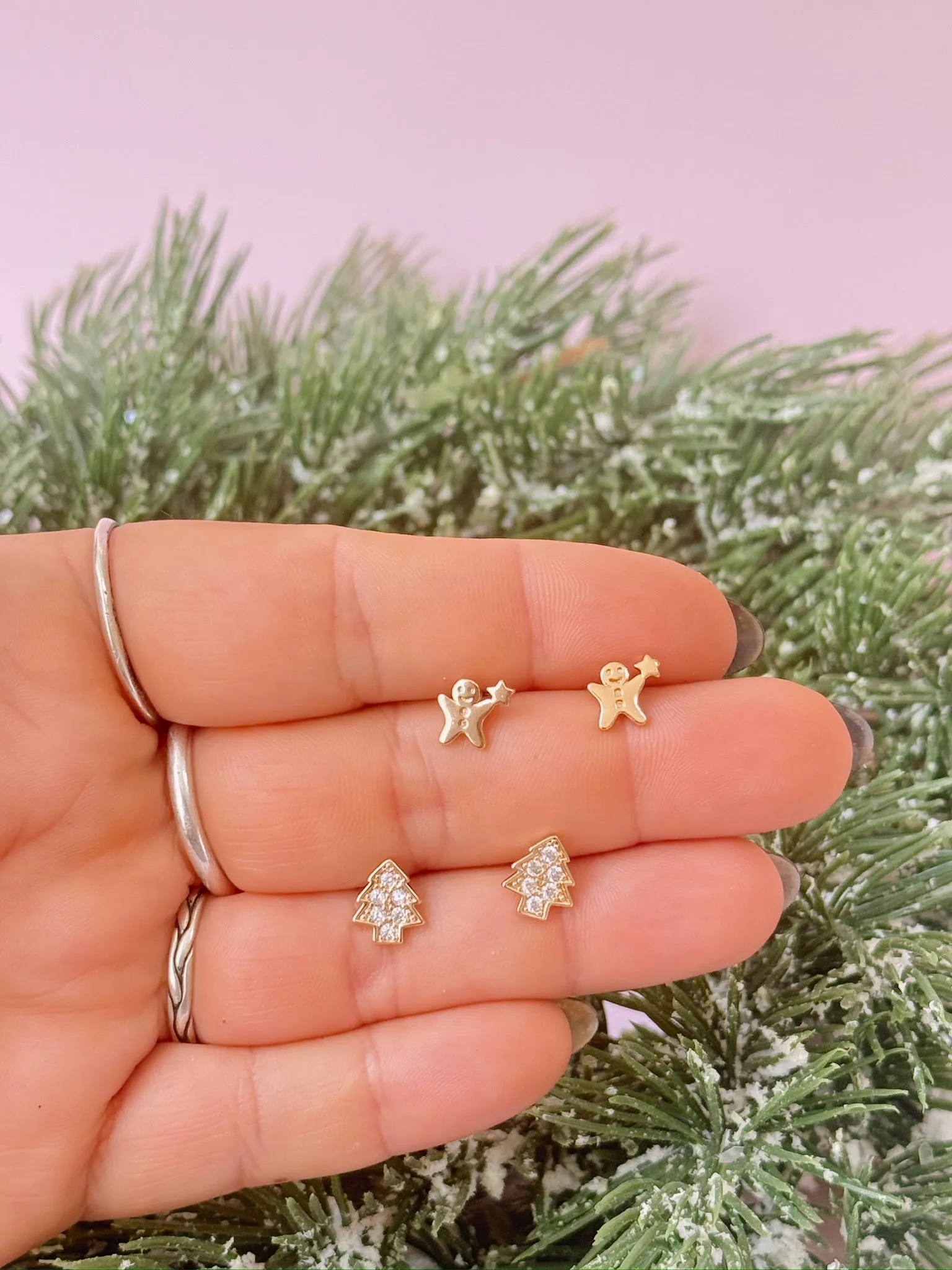 Snowcapped Tree Studs