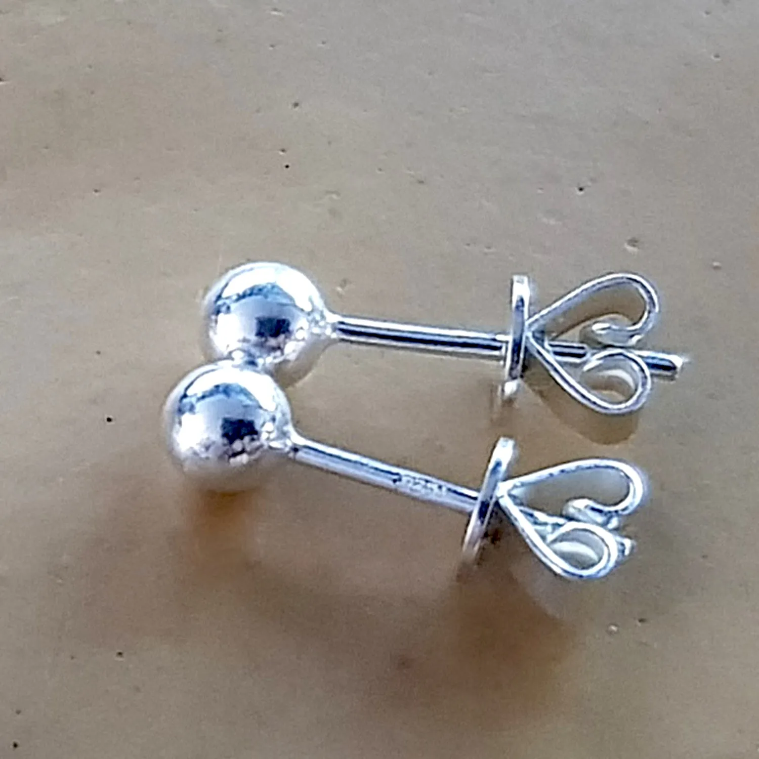 Sterling Silver 925 Ball Stud Earrings | (KJ-372E)