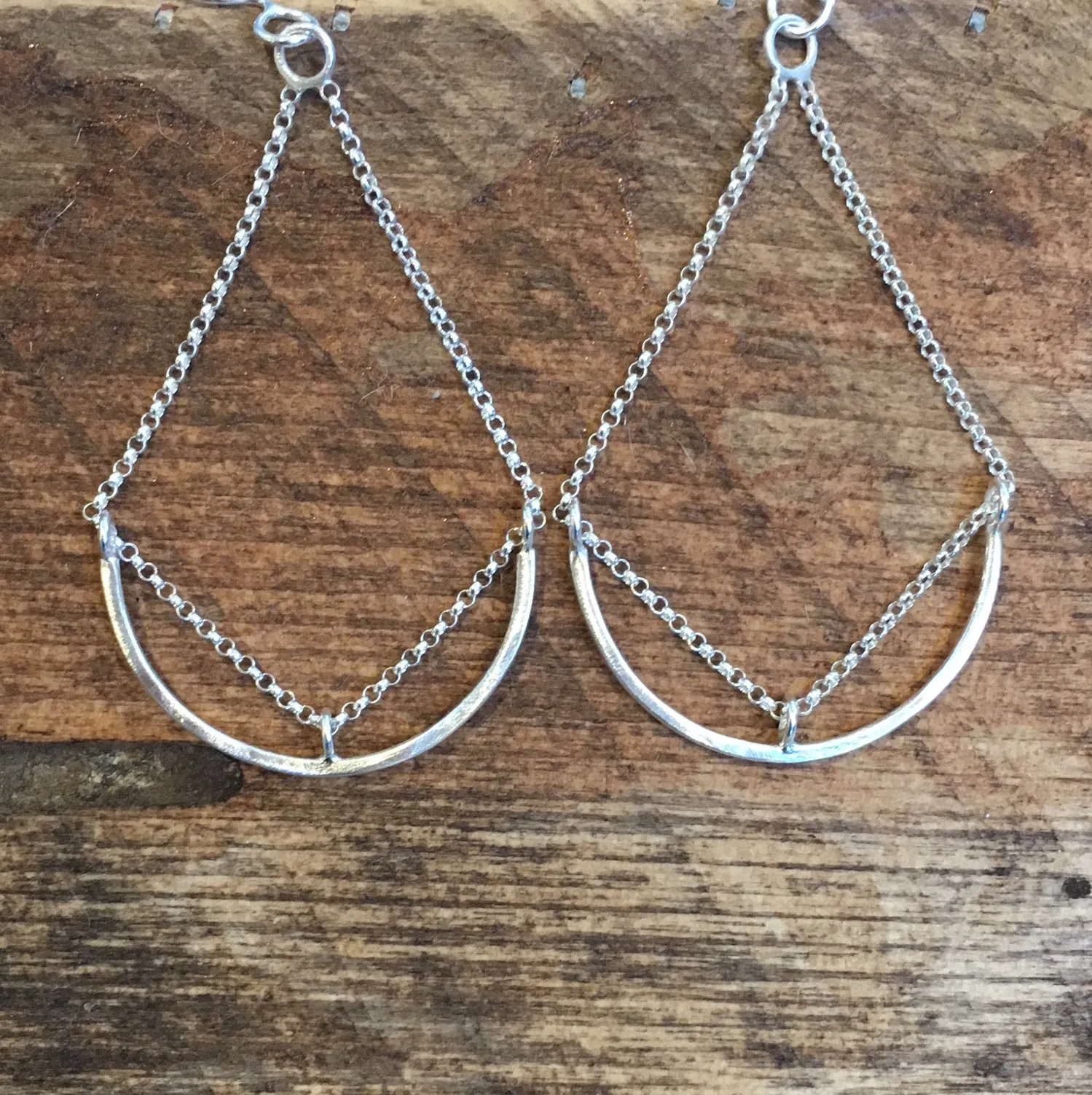 Threaded Horseshoe Earrings