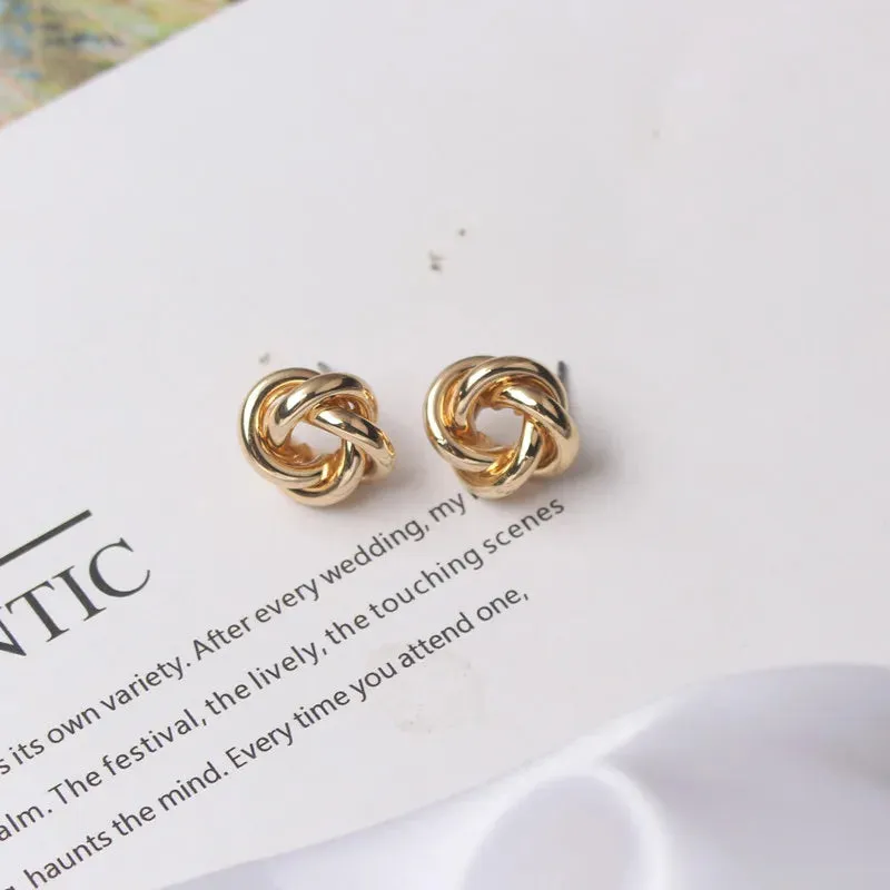 Tiny Metal Twist Round Vintage Earrings