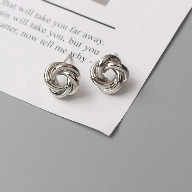 Tiny Metal Twist Round Vintage Earrings