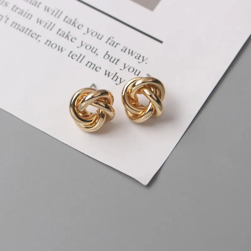 Tiny Metal Twist Round Vintage Earrings